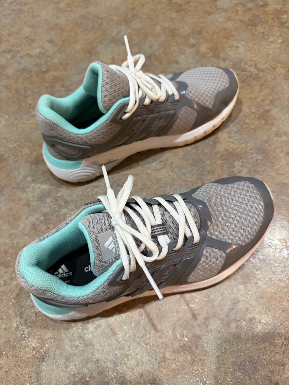 Adidas Duramo 8 women's running shoes. Size 7.5 - Picture 3 of 5